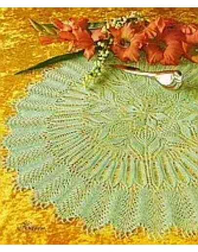 ажурная салфетка спицами из центра