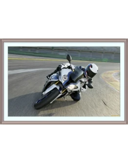 Фото мотогонщика