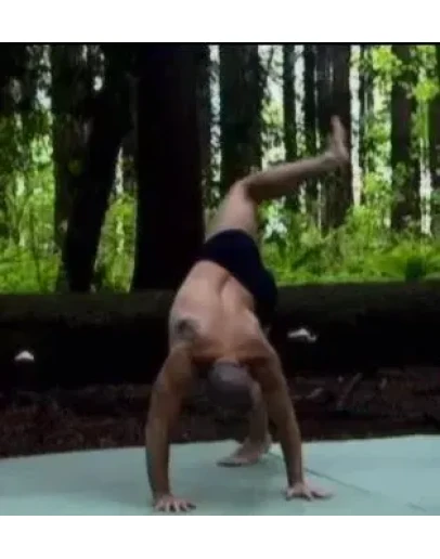 Видеофильм Прасара-Йога - комплекс Видеофильм Прасара-Йога - комплекс