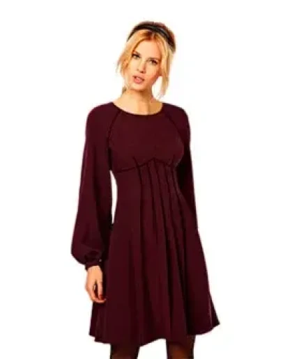 Выкройка молодежного платья с рукавом реглан