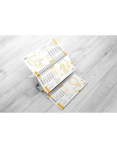Desk Calendar Mock-Up